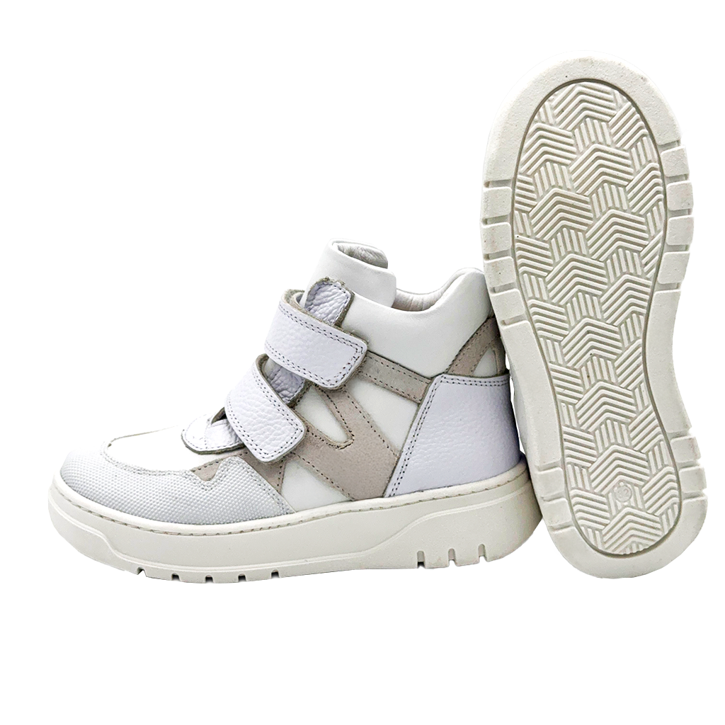 Ortho Shoes white kids' sneakers with two Velcro straps, arch and ankle support, and a firm protective sole. Designed for comfort, stability, and active play.
