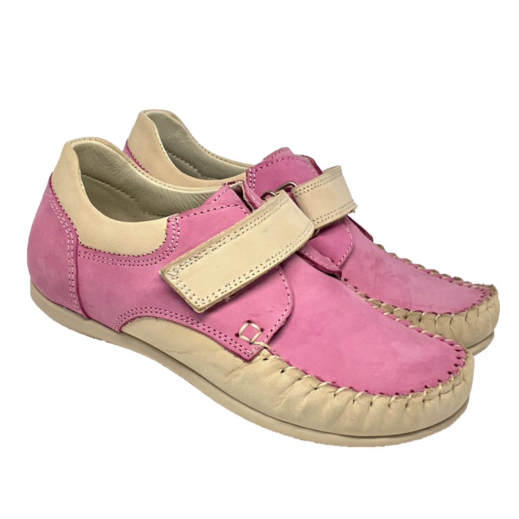 Moccasins with shop arch support