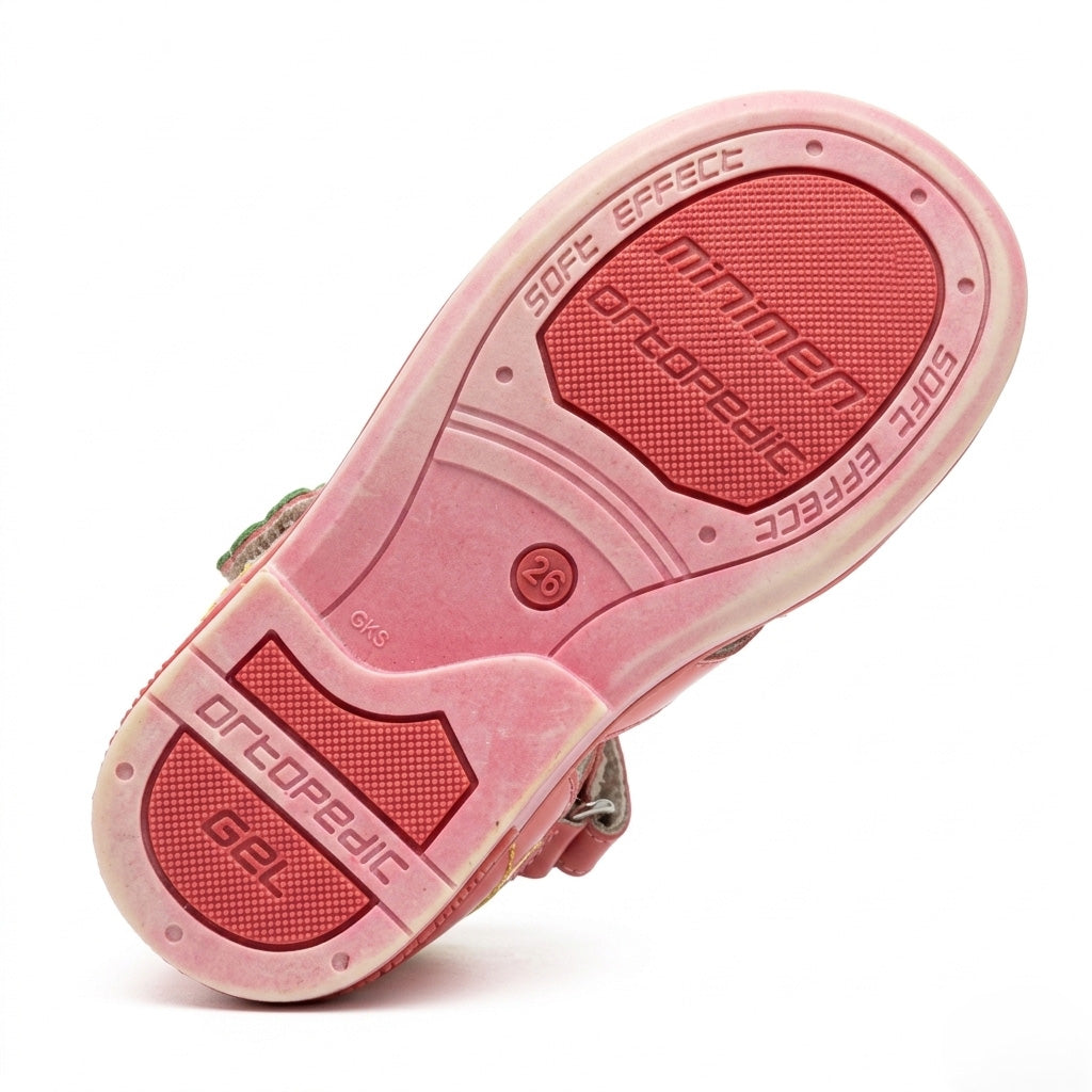 Children’s pink closed‑toe orthopedic sandals with Velcro straps, flower accents, arch and ankle support, featuring Thomas heels by Minimen.