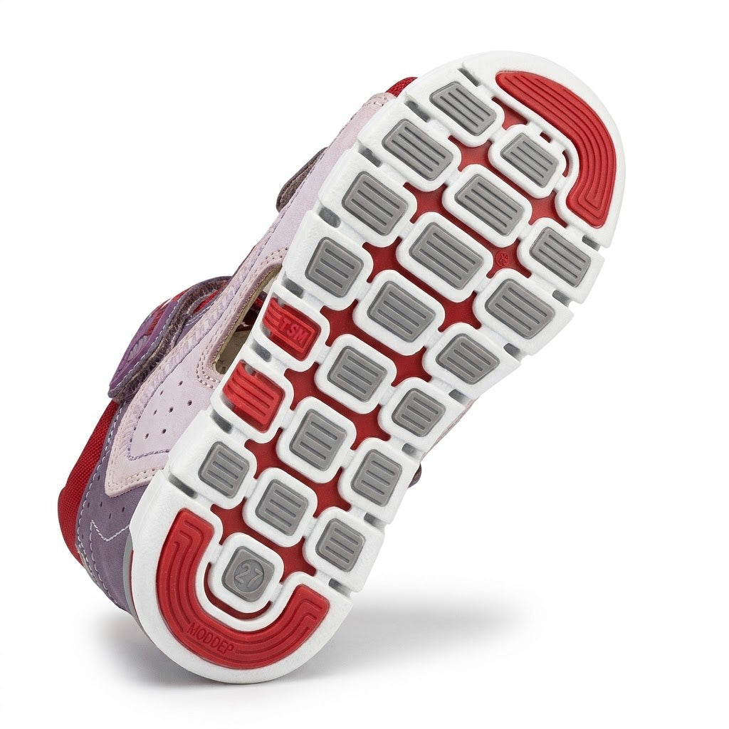 Profile of low-top girls' orthopaedic sandals with structured ankle counter and gripped sole.