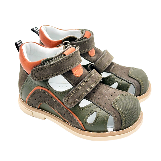Orthopaedic kids closed sandals in brown and orange with arch and ankle support and Thomas heels.