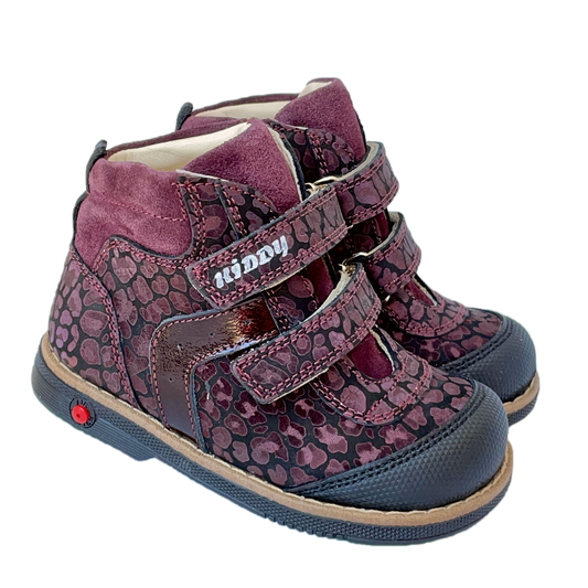 Orthopaedic kids boots with arch and ankle support for girls |