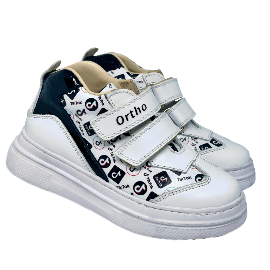 Kids orthopaedic sneakers with arch and ankle support. Ortho Shoes Australia.